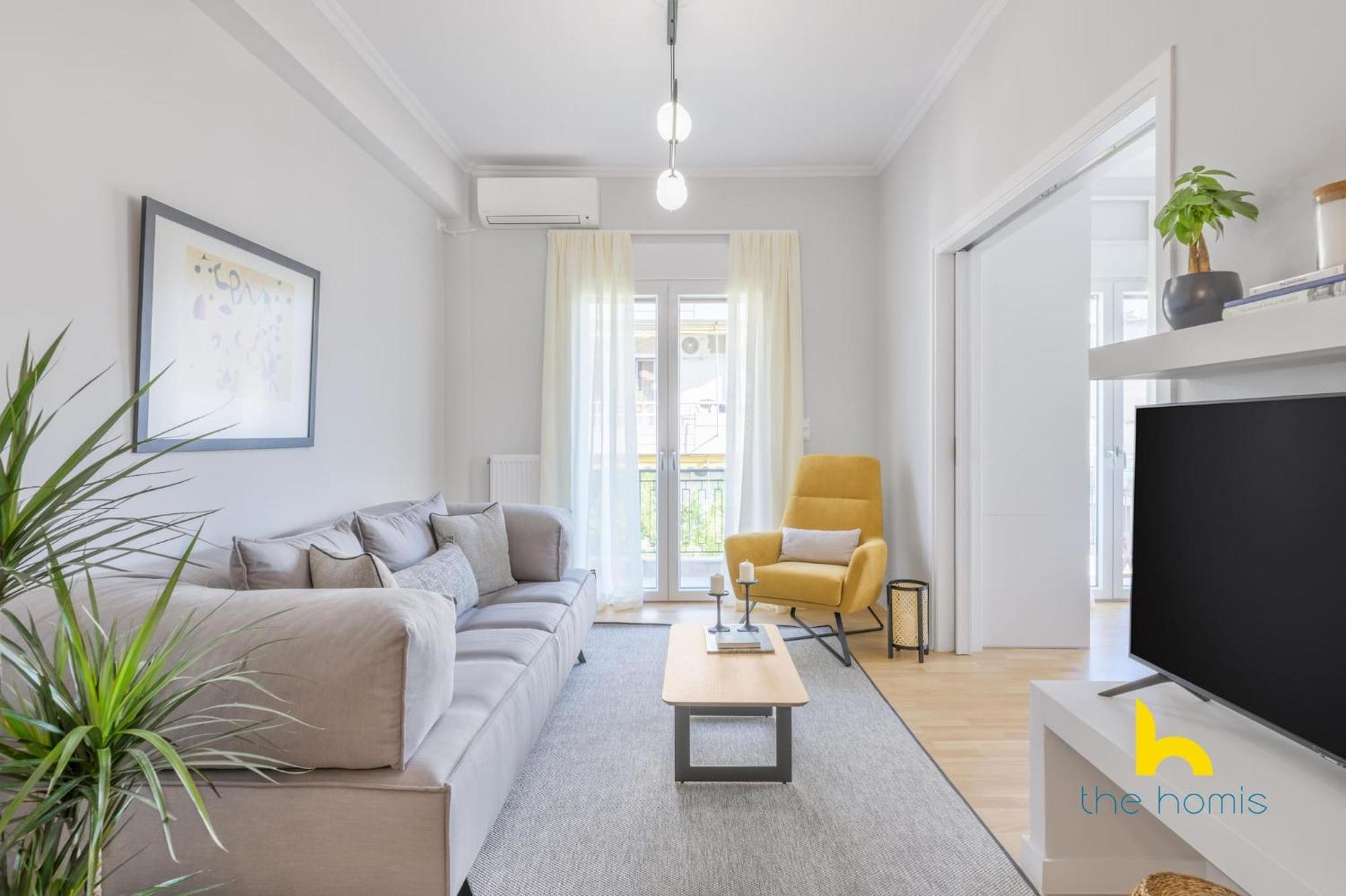 Sun-Splashed 2-Bdr Corner Apartment With Hillside Views! أثينا المظهر الخارجي الصورة